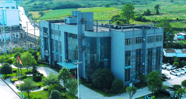 ���ֲ��ɷ�����Ƭ